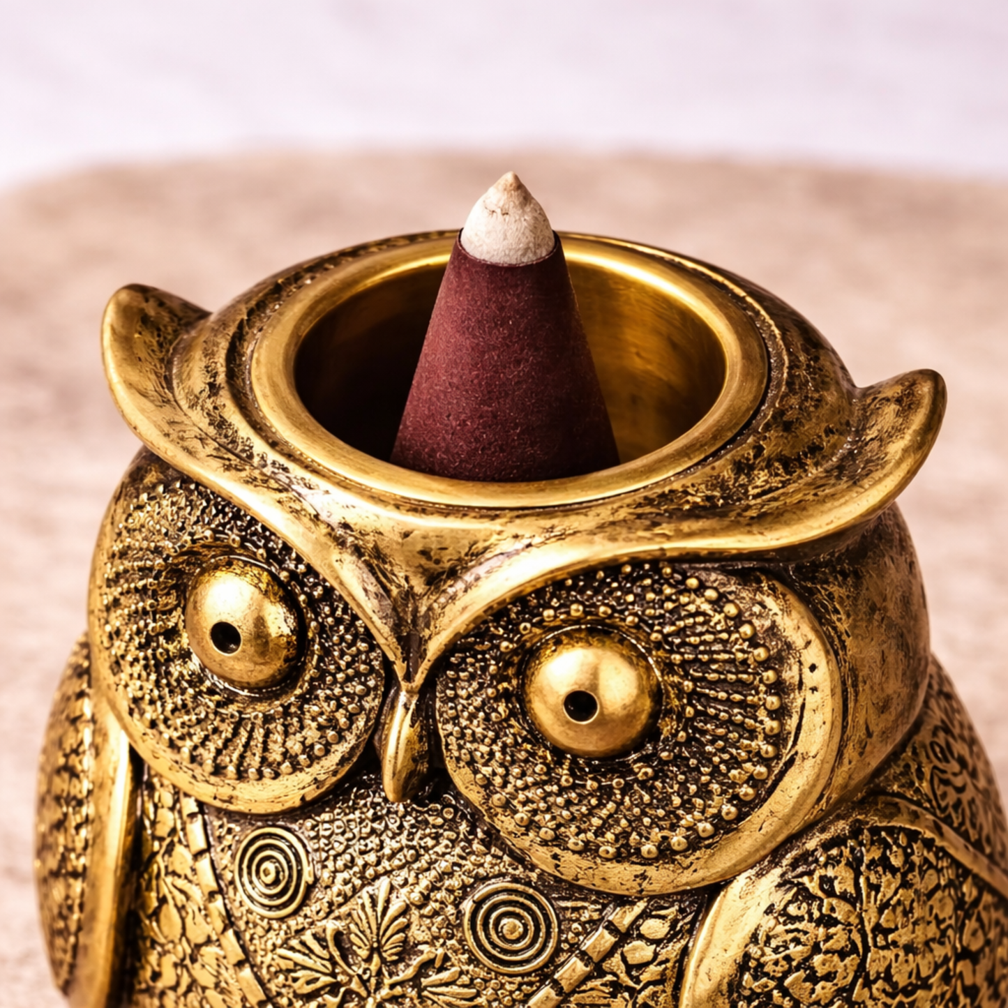 Owl incense burner resin 14cm x 10cm close up detail of owl face and cone